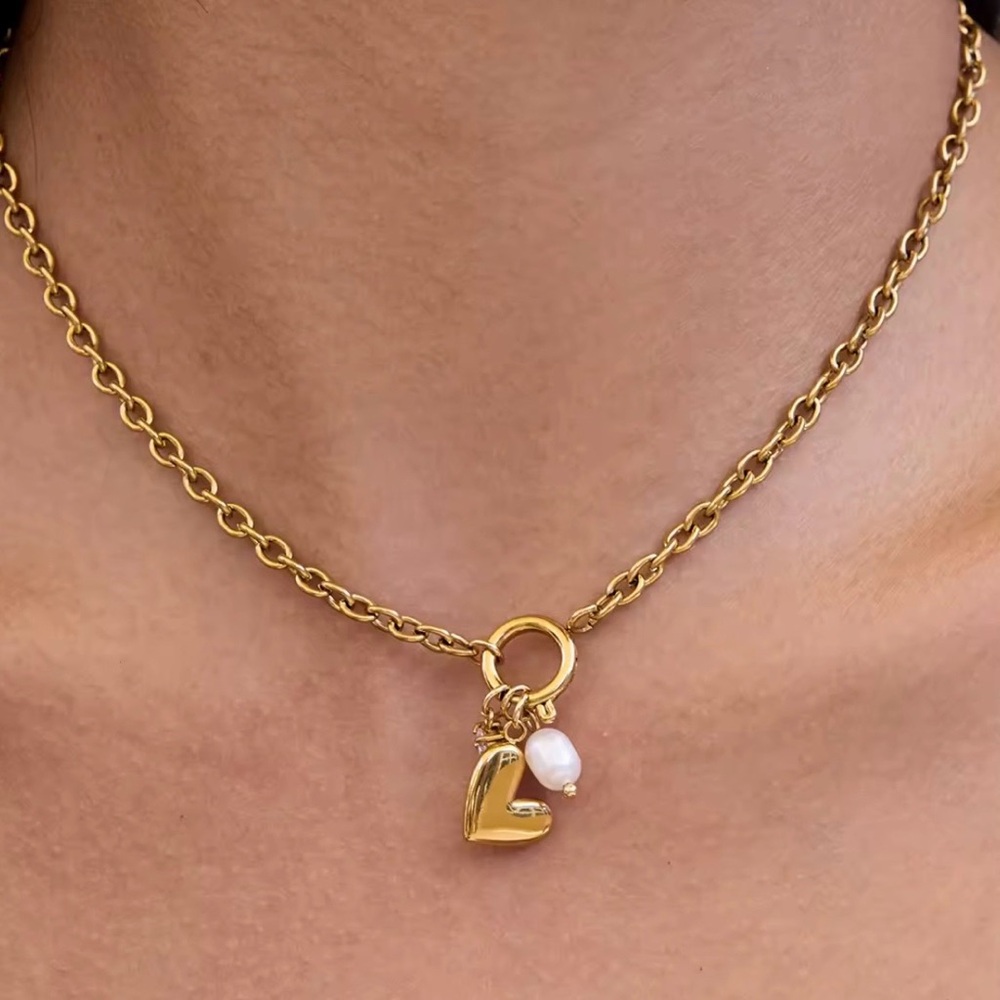◾️18K Gold Plated Love Pendant charm Necklace